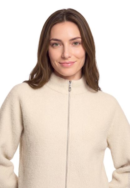 Betty Barclay vest lange mouw 54972035-9104 6