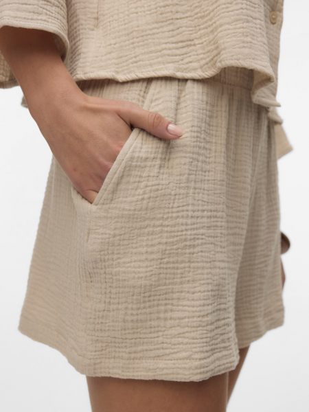 Vero Moda korte broek  10279687-271875 4