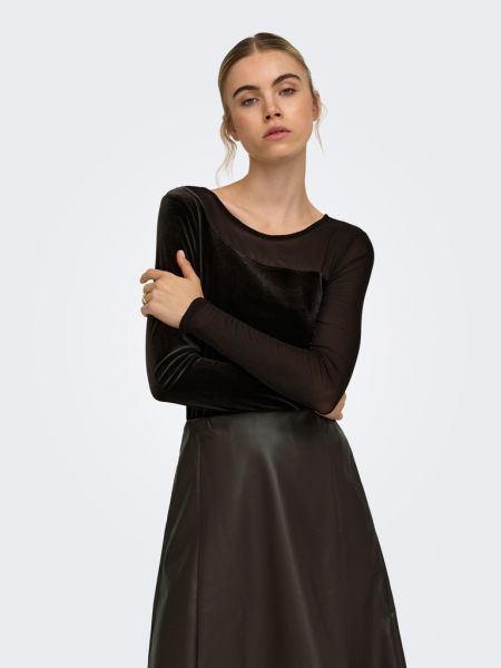 Only top  15360668-244915004 4