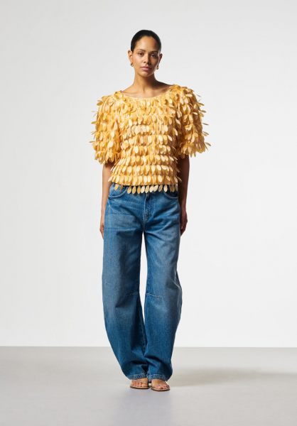 Aaiko top  ANGELINA PES 526-131031 3