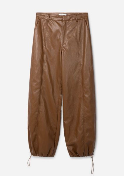 Aaiko broek JET PU 689-181048