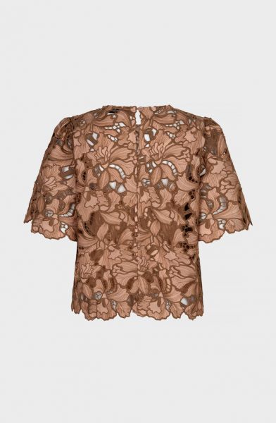 Amaya Amsterdam top  Meggan top-1000 2