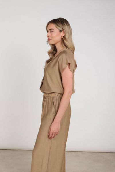 NUKUS top  NKS01122-64 3