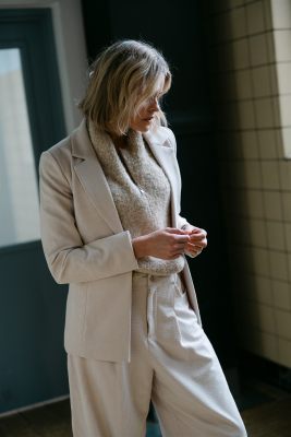 Aimee the Label gilet  LoiraW6 Waistcoat-sand melange 4