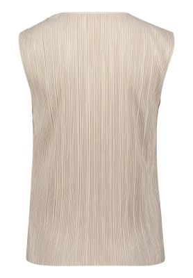 Betty Barclay mouwloze top  28021938-9106 2