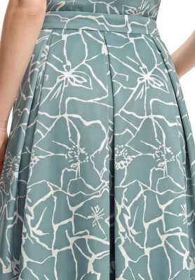 Vera Mont rok 37074038-8818 4