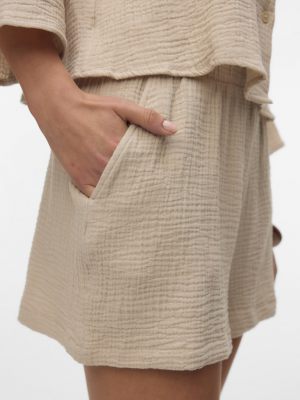 Vero Moda korte broek  10279687-271875 4