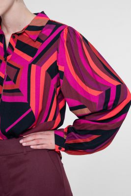 Geisha blouse 63643-20-445 3