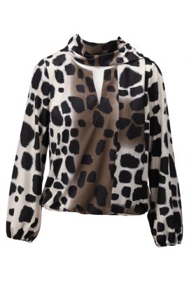 K-design top  d119-p147